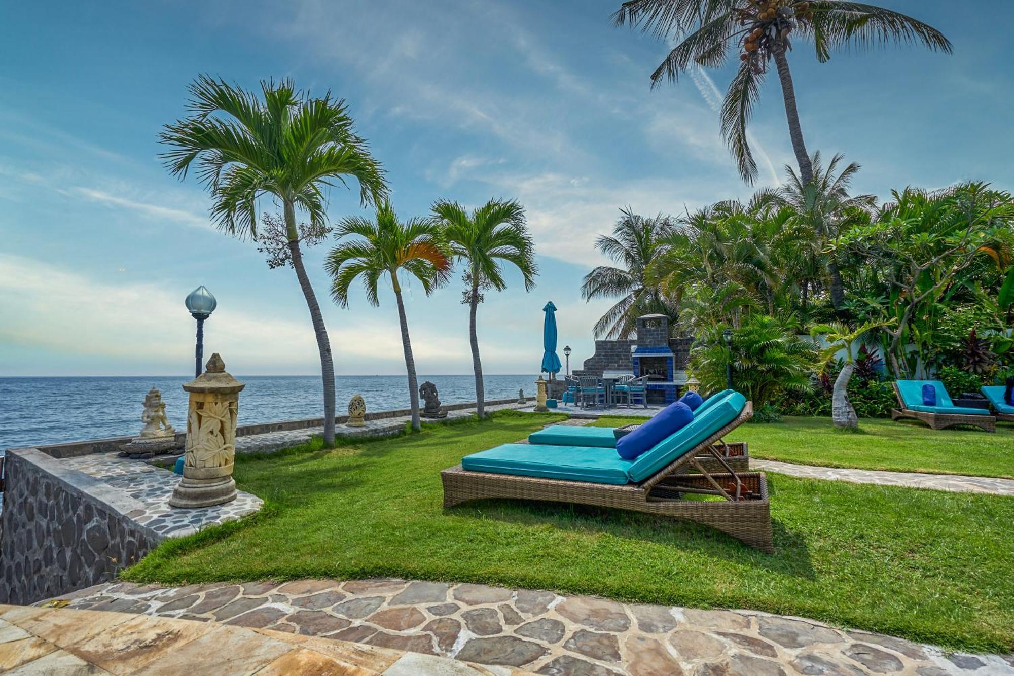 Guest house Griya Bali Surga Waterfront Boutique & *