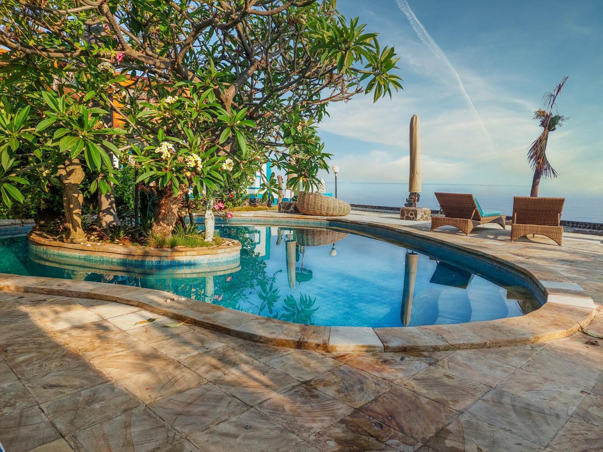 Griya Bali Surga Waterfront Boutique & * Kubutambahan (Bali)
