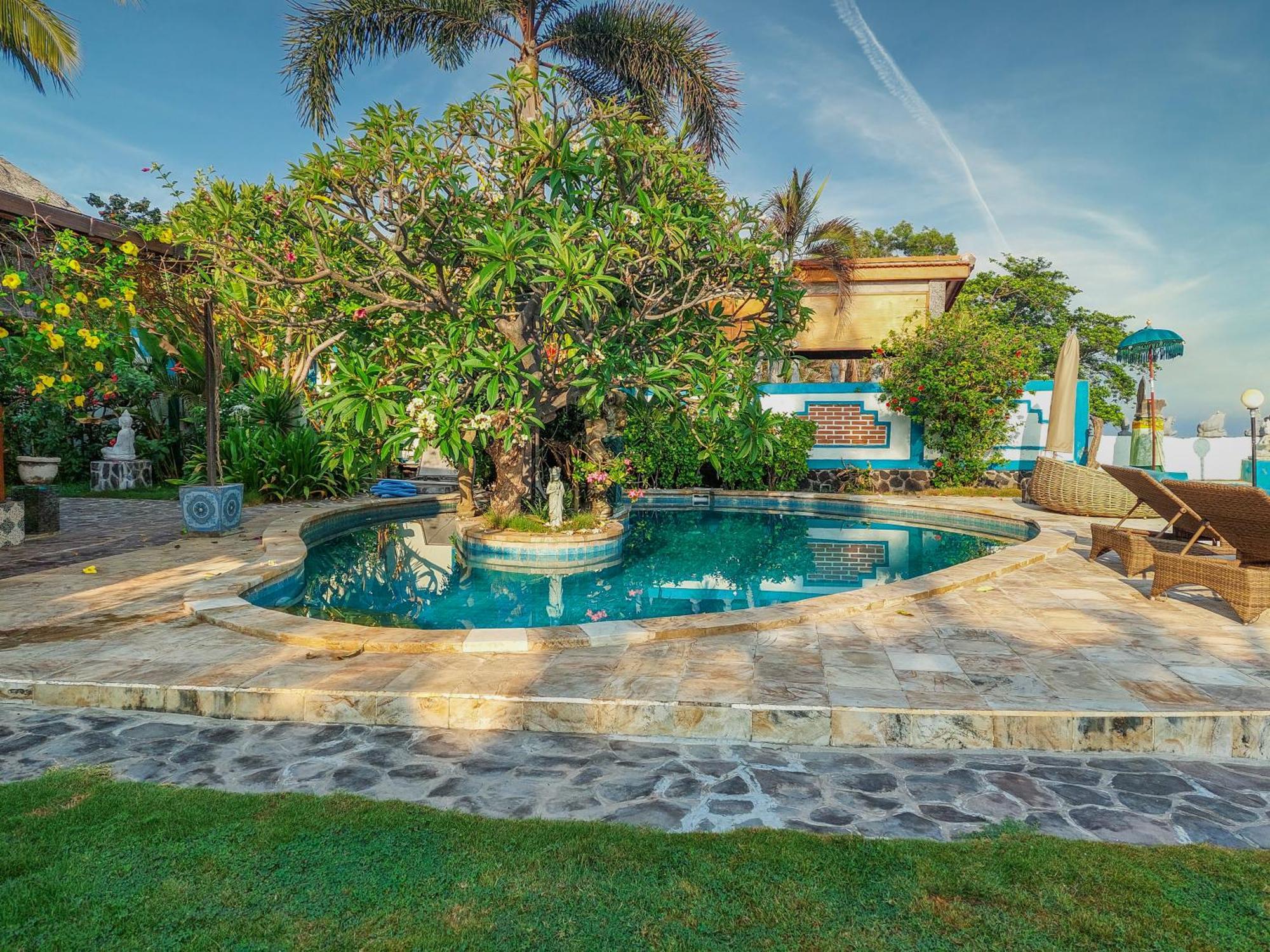 Guest house Griya Bali Surga Waterfront Boutique & *