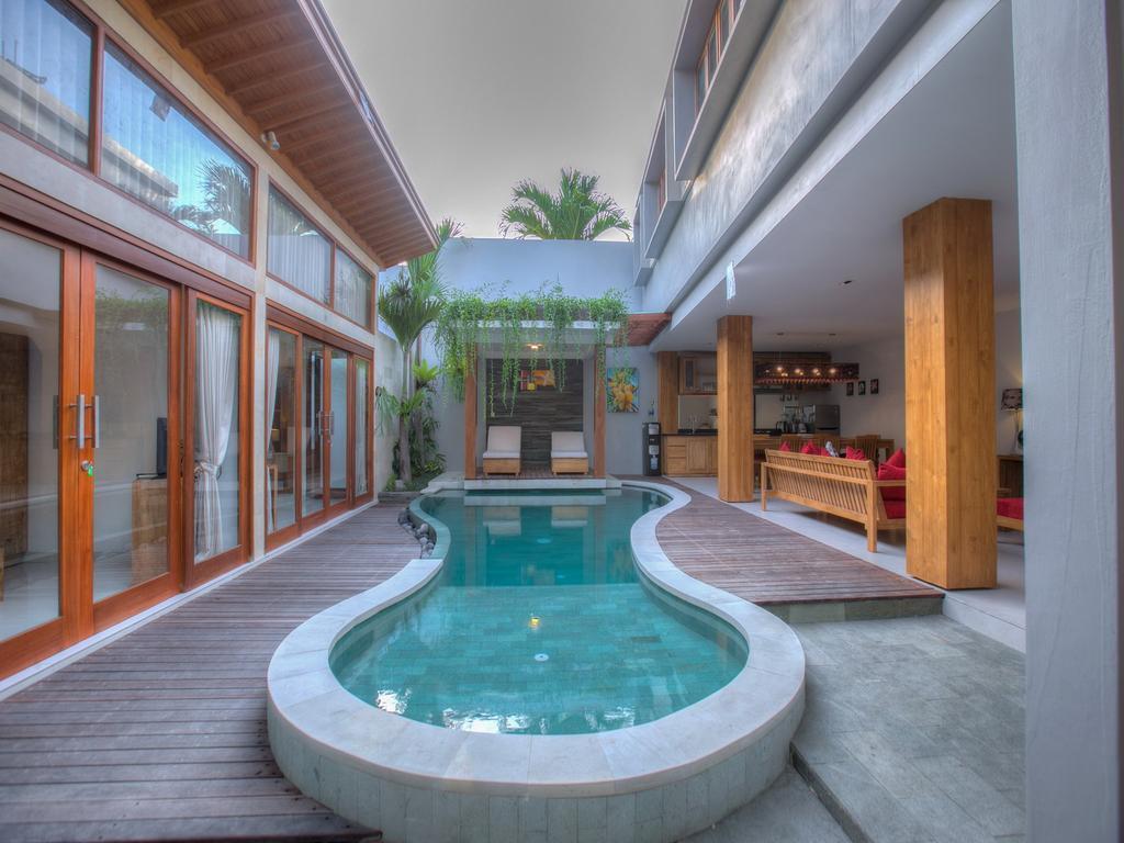 Bali Arta Villa Seminyak (Bali)