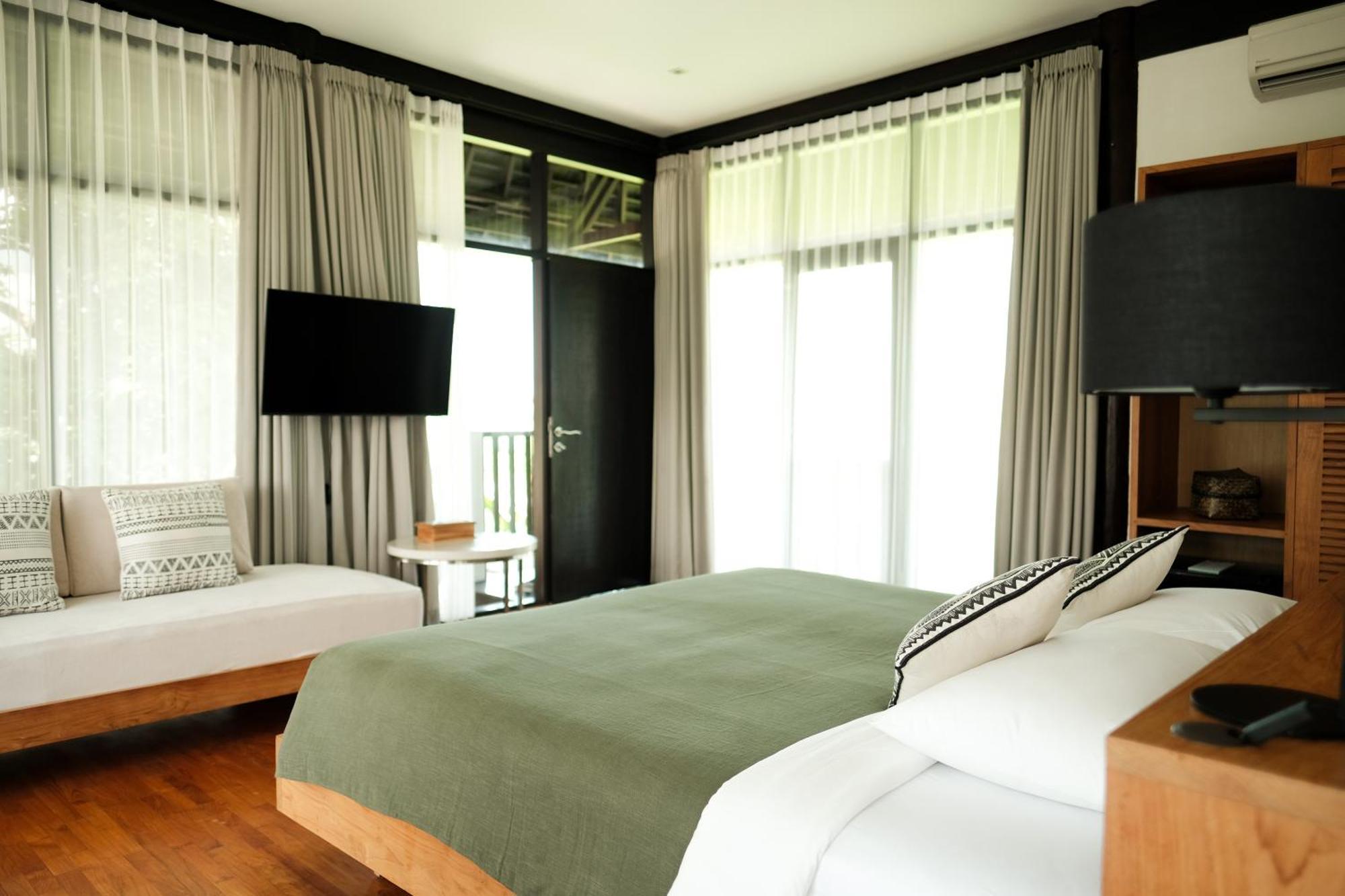 Wave House Canggu (Bali)