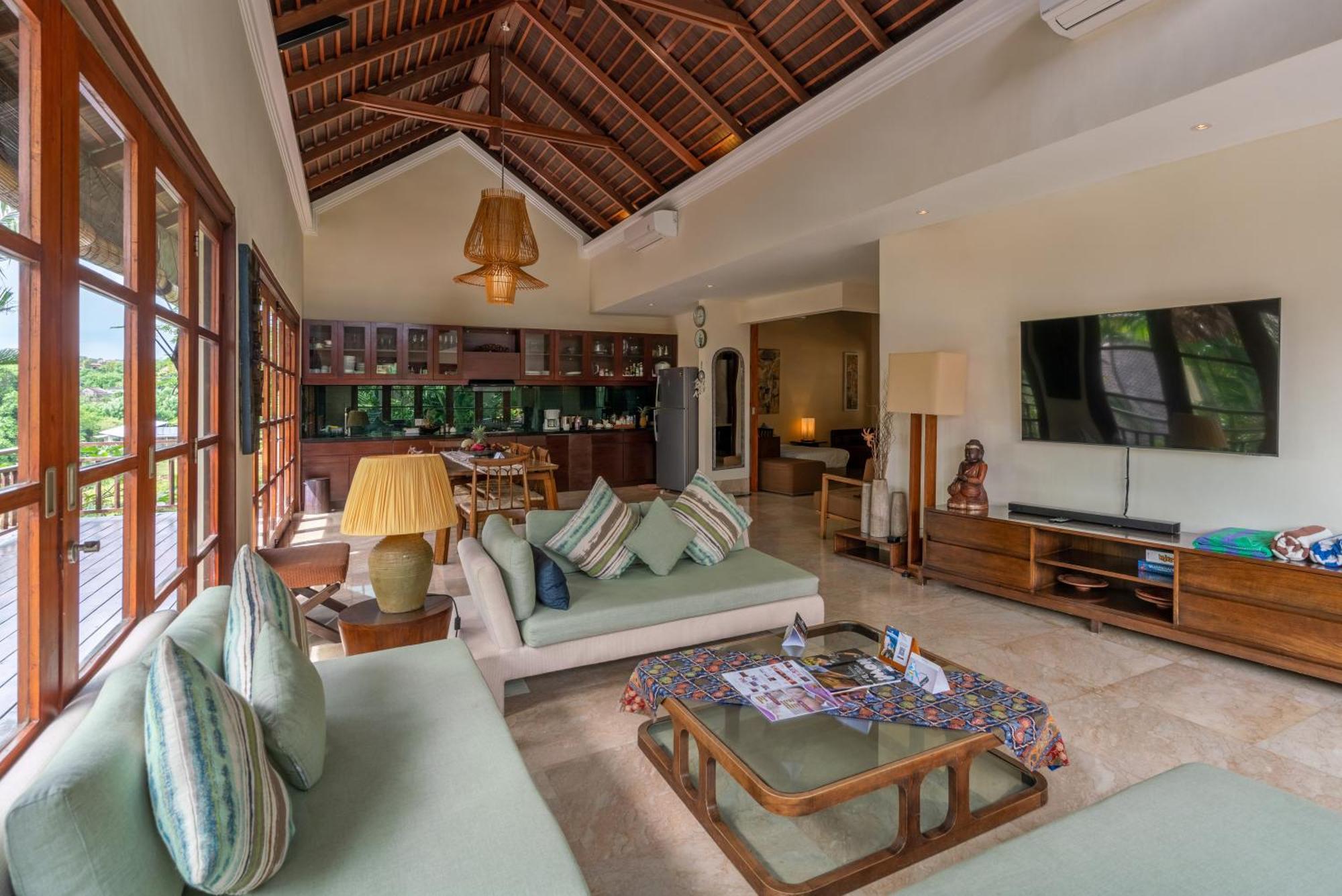 Villa Boutique Cantik And Karma Club