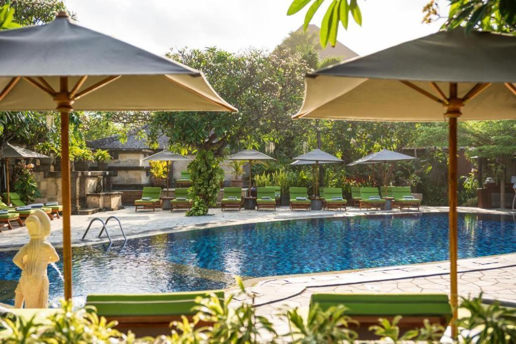 Kuta Seaview Boutique Resort 4*