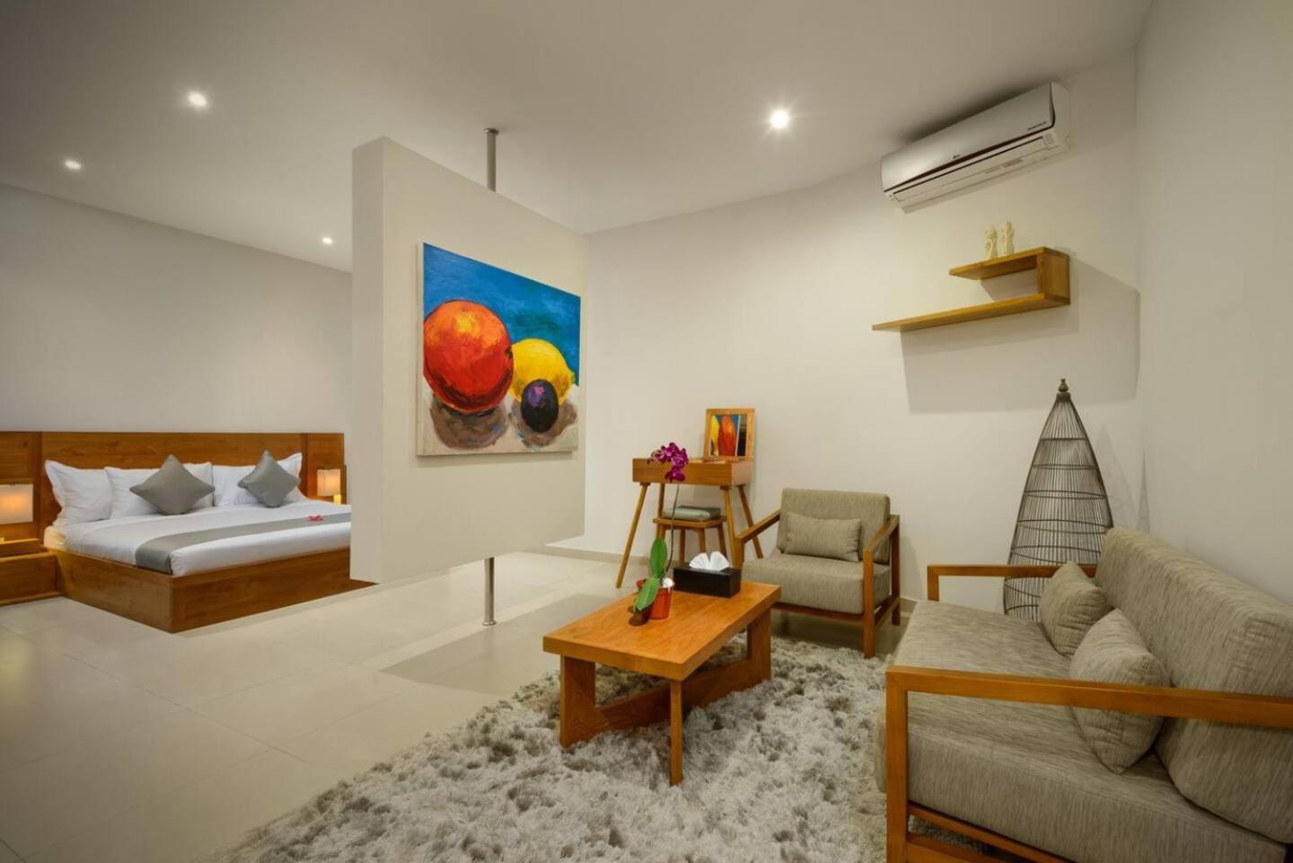 Miro - Luxury, 3 Bed, Villa *