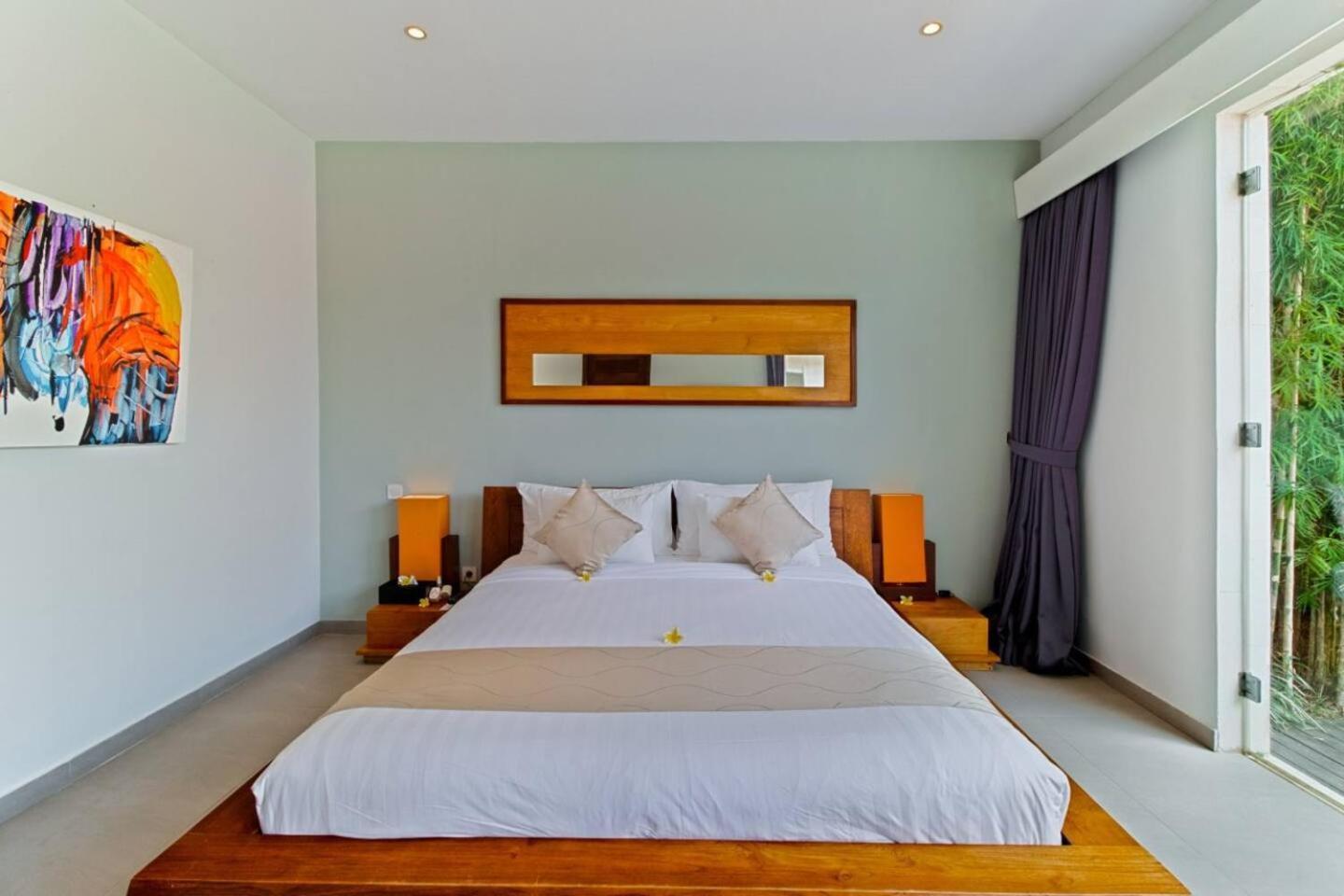 Miro - Luxury, 3 Bed, *