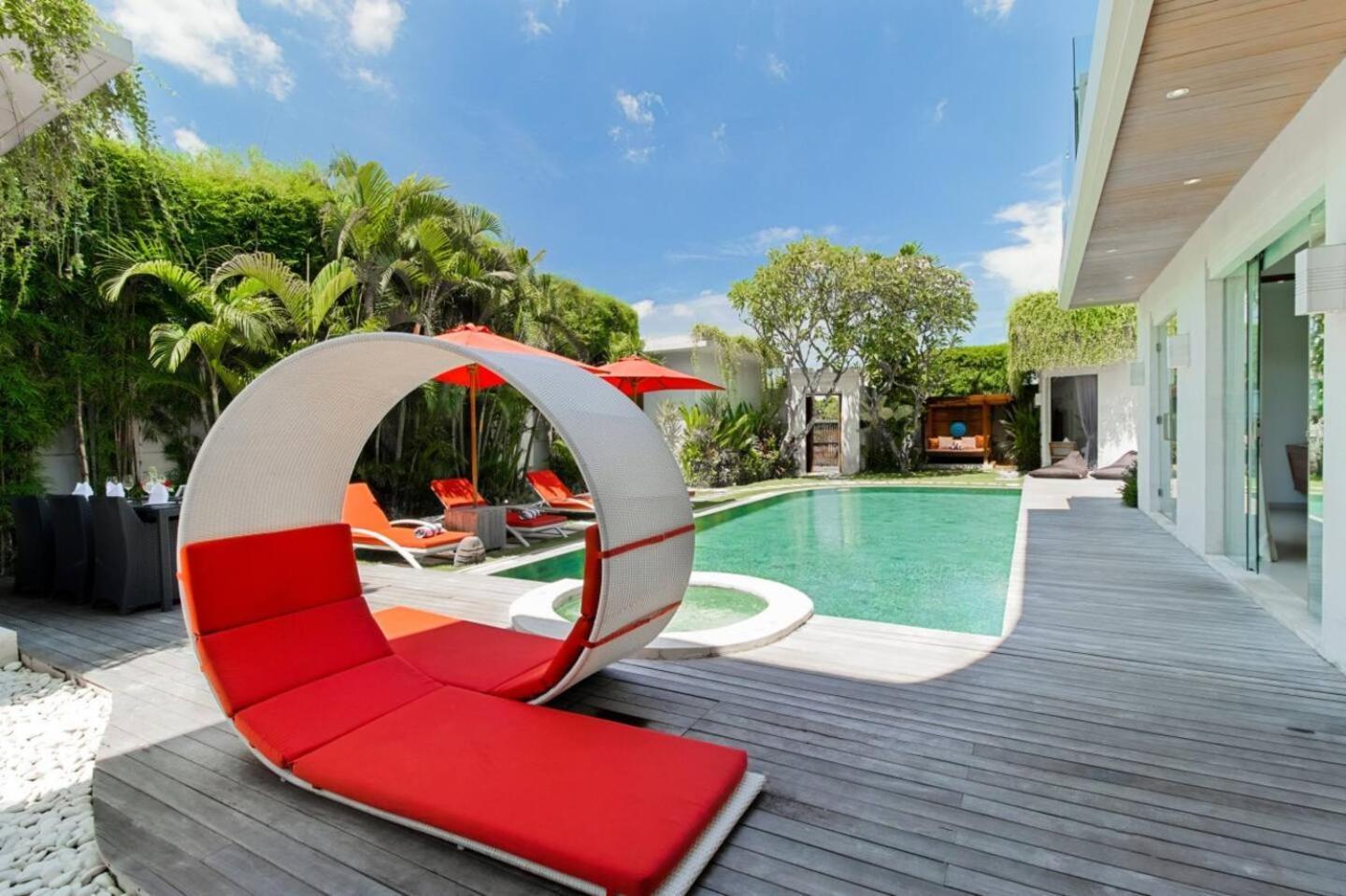 Miro - Luxury, 3 Bed, Villa Seminyak (Bali)