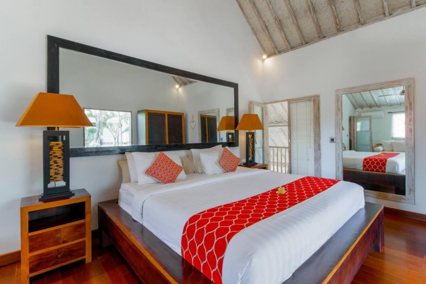 Villa Rama Sita - 100m From Eat Street, 3br