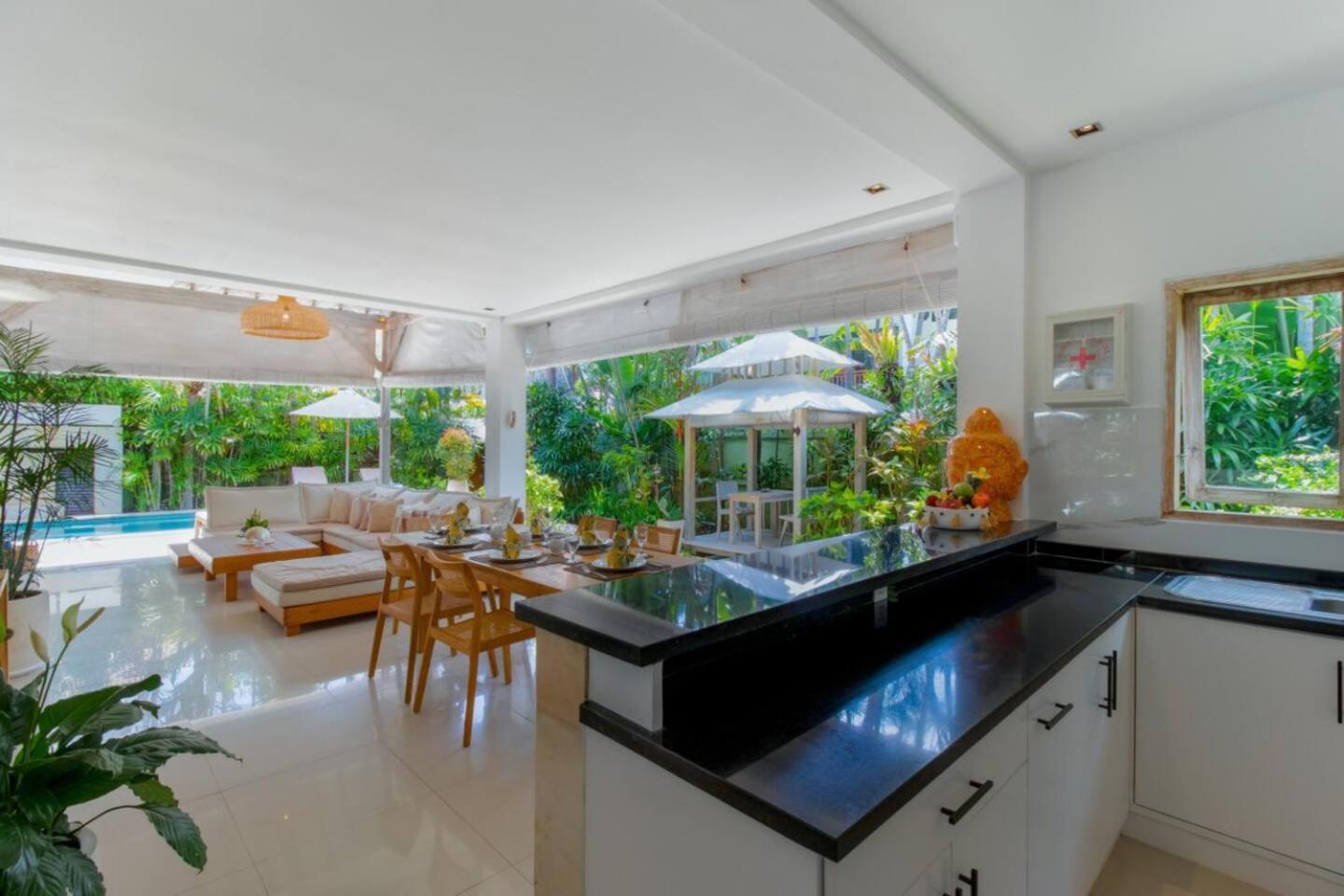 Rama Sita - 100m From Eat Street, 3br Villa *