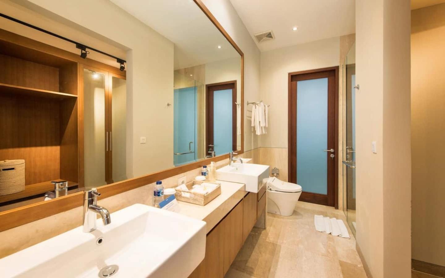 Karang Saujana Estate Uluwatu (Bali)