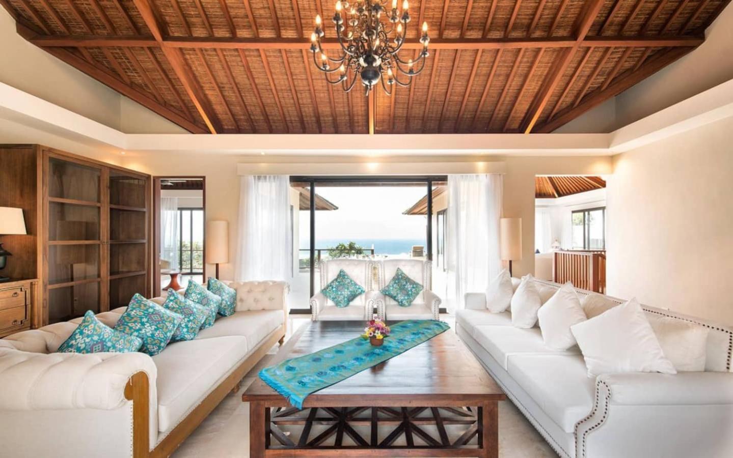 Karang Saujana Estate 4* Uluwatu (Bali)