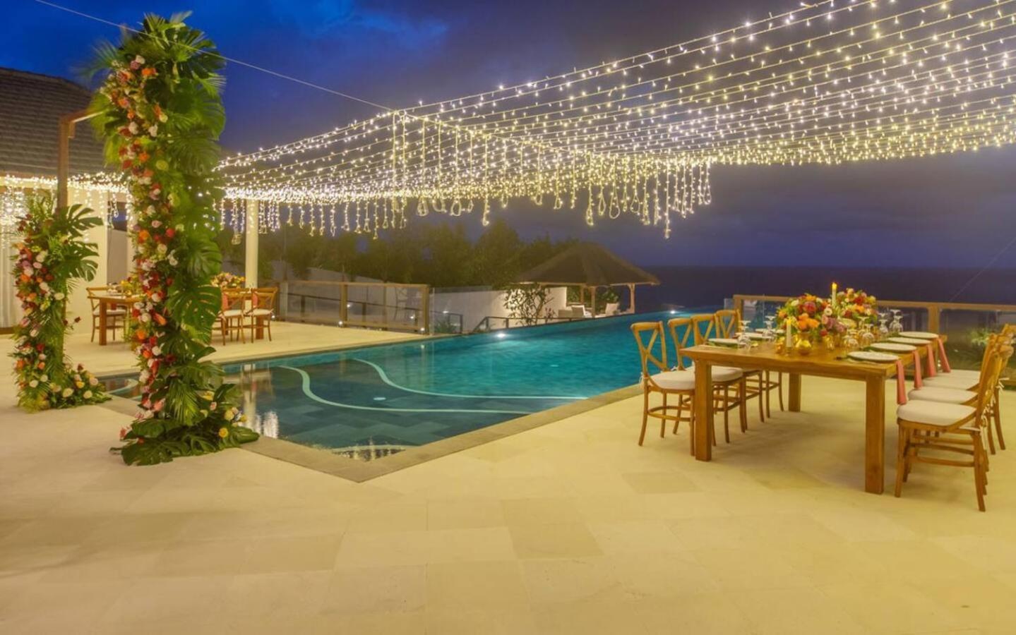 Hotel Karang Saujana Estate Uluwatu (Bali)
