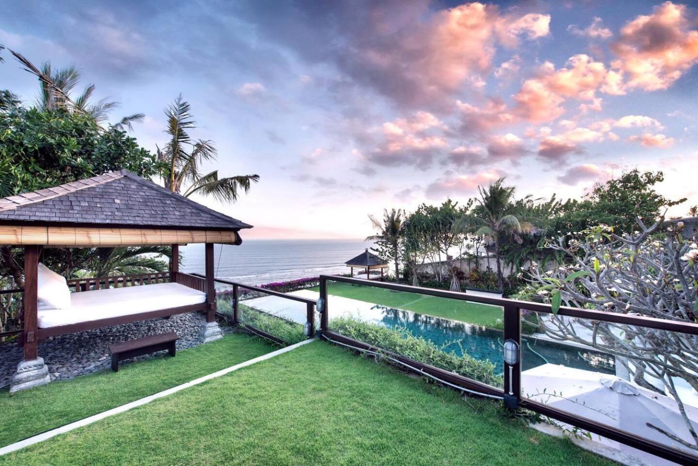 Karang Saujana Estate Hotel 4*