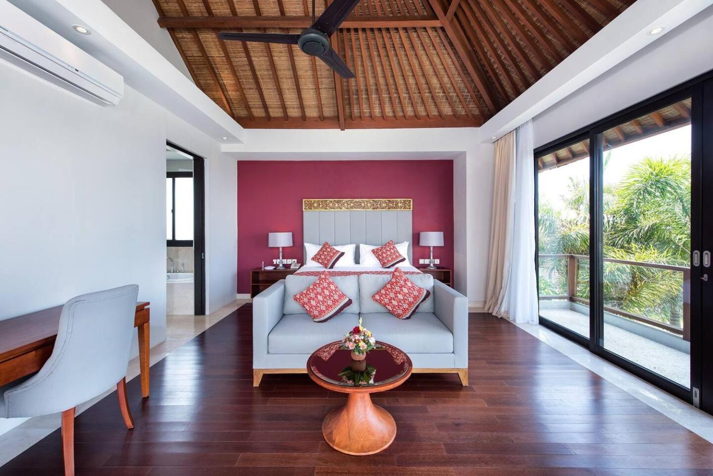 Karang Saujana Estate 4* Uluwatu (Bali)