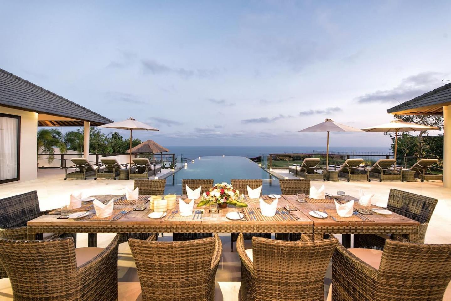Karang Saujana Estate Hotel Uluwatu (Bali)