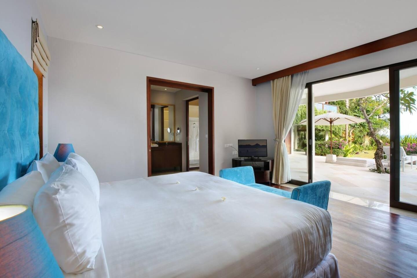 Hotel Karang Saujana Estate Uluwatu (Bali)
