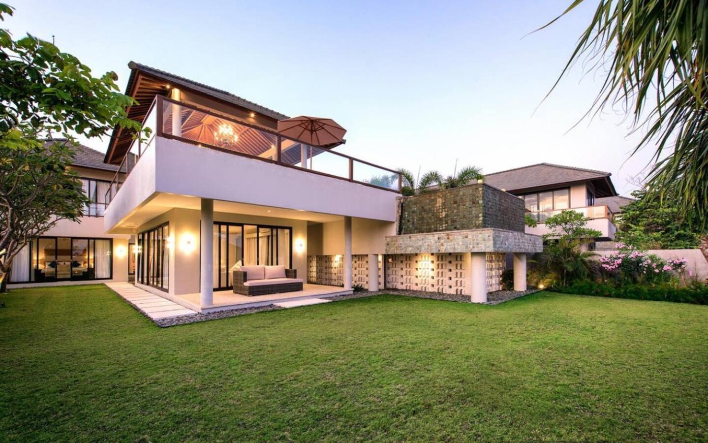 Karang Saujana Estate Hotel Uluwatu (Bali)