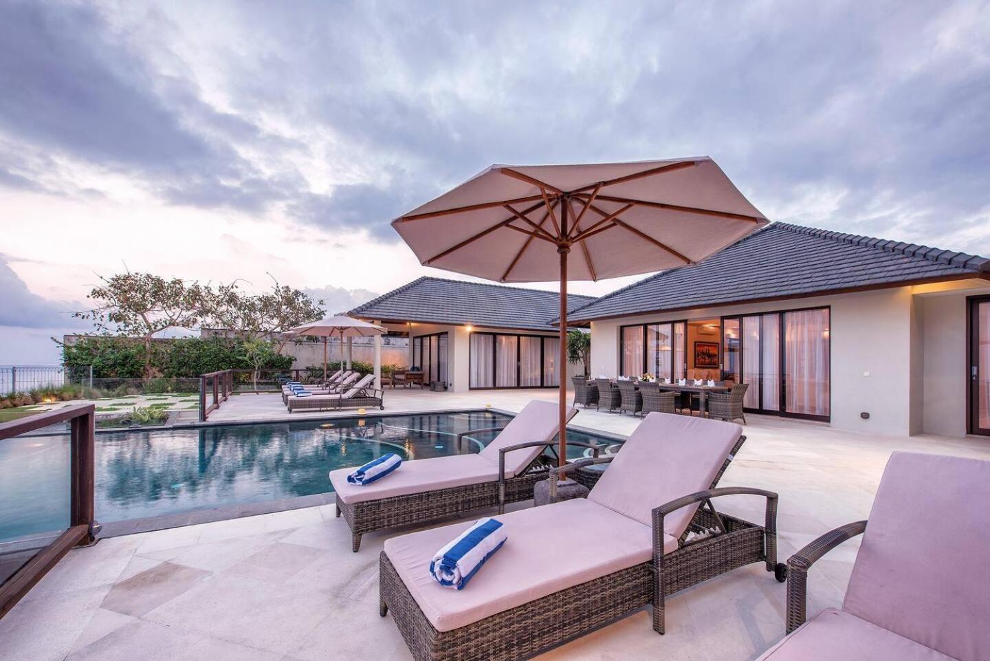 Hotel Karang Saujana Estate