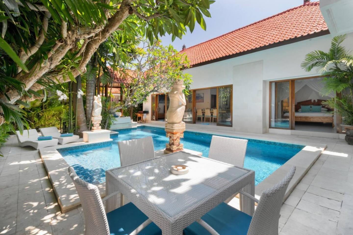 Villa Super Value 3 Bed, Seminyak, Walk To Seminyak (Bali)