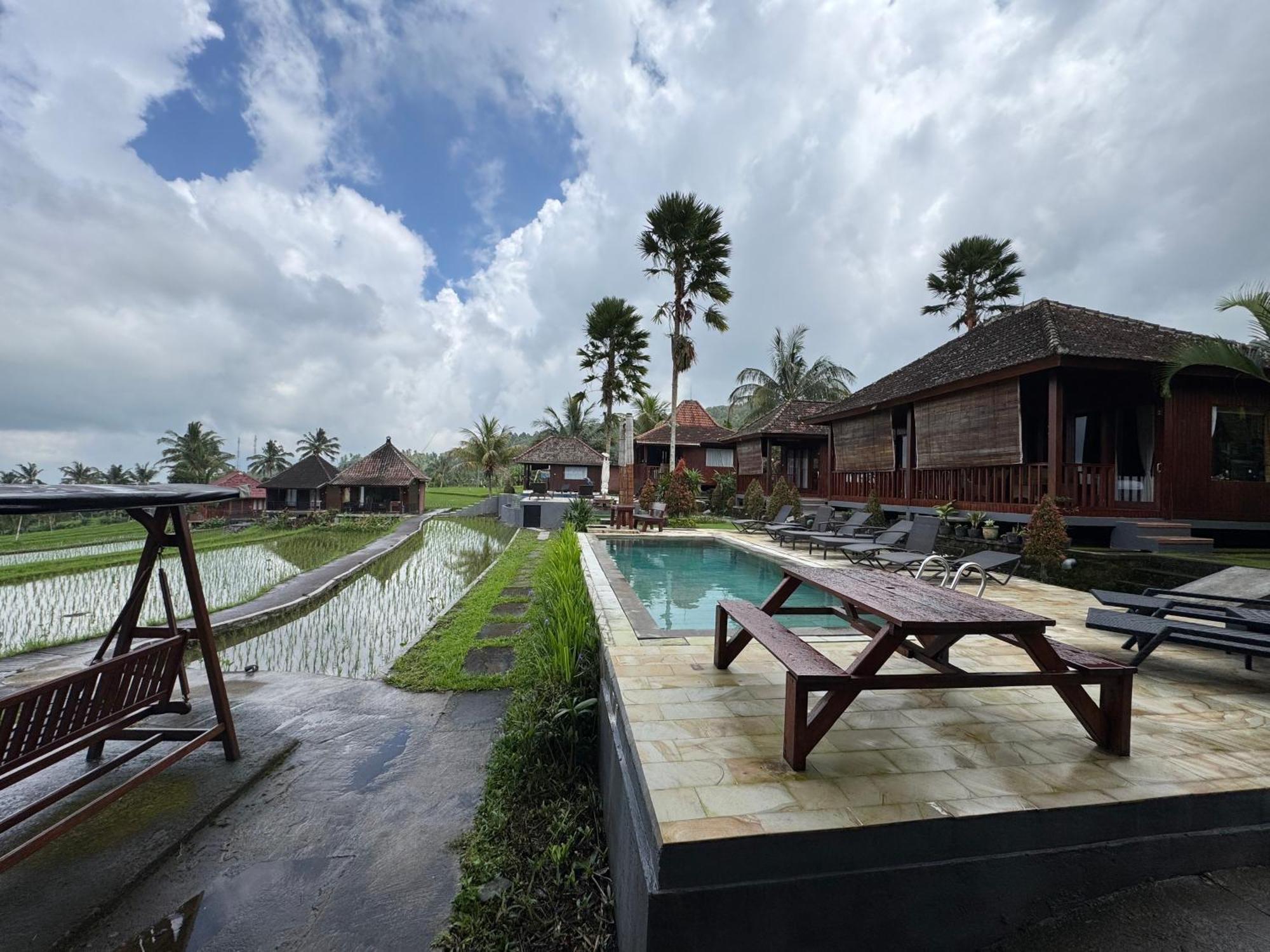 Tempat Tidur & Sarapan Sande