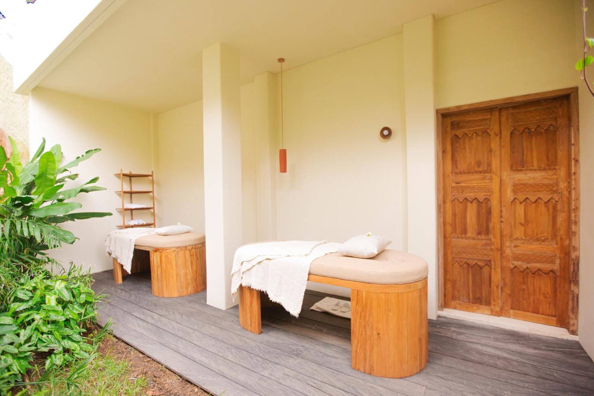 Oshom Bali 5*