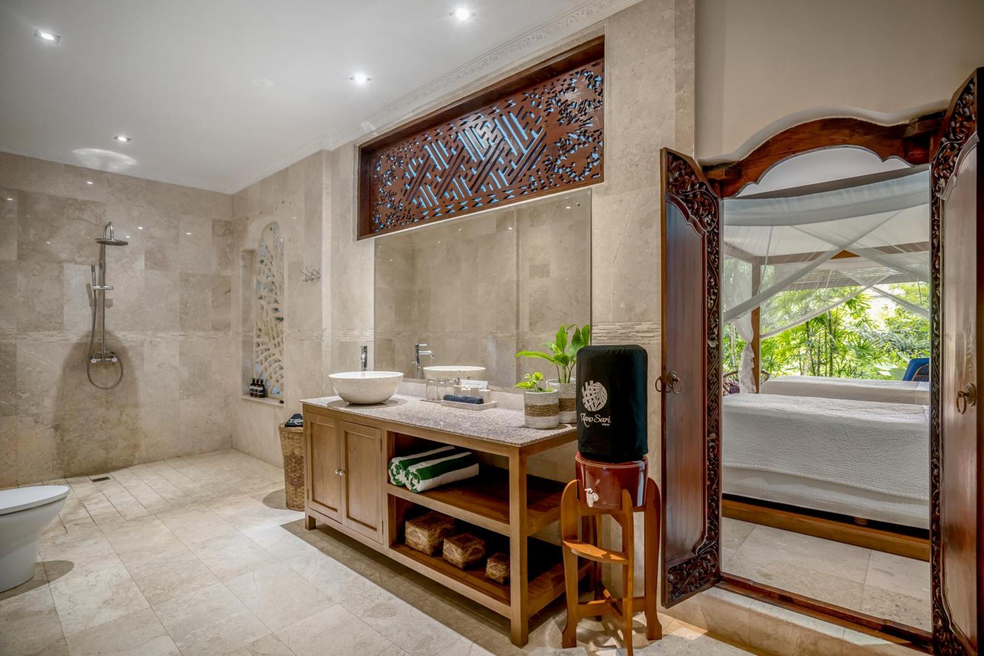 Hotel Kano Sari
