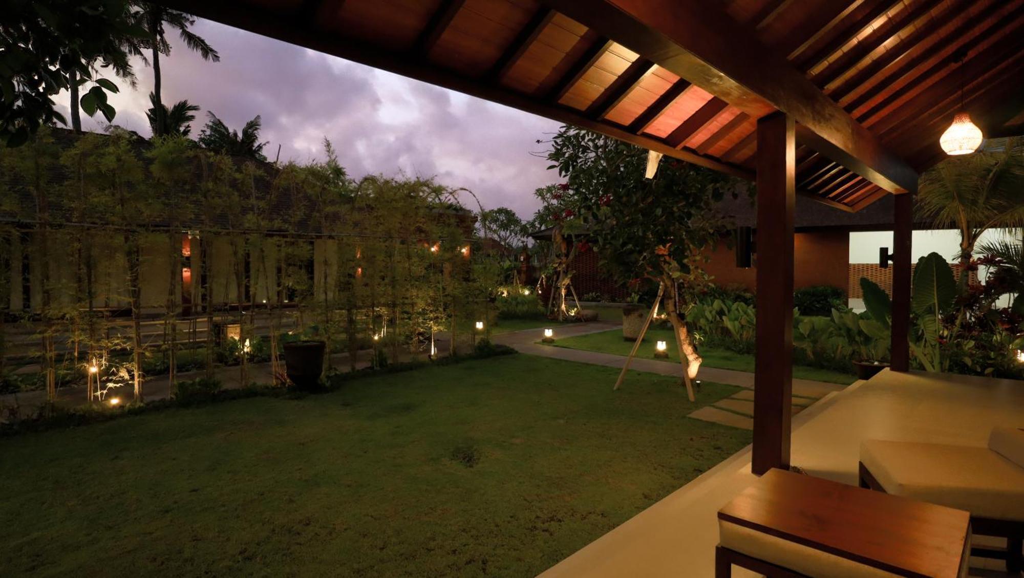 Resor K Ko Surf Village At Keramas *