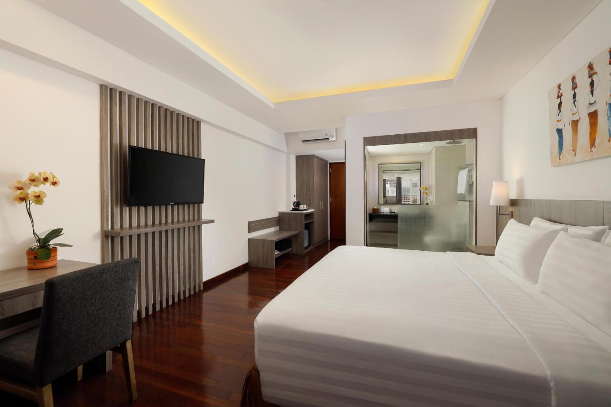 Aston Canggu Hotel 4*