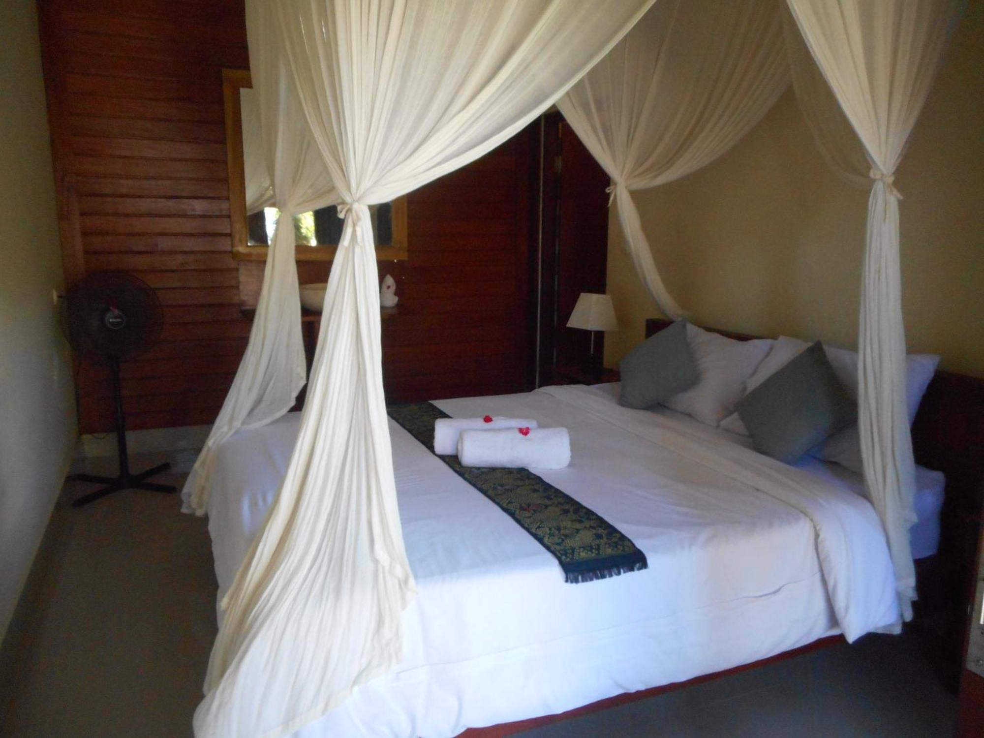 Dika Homestay *