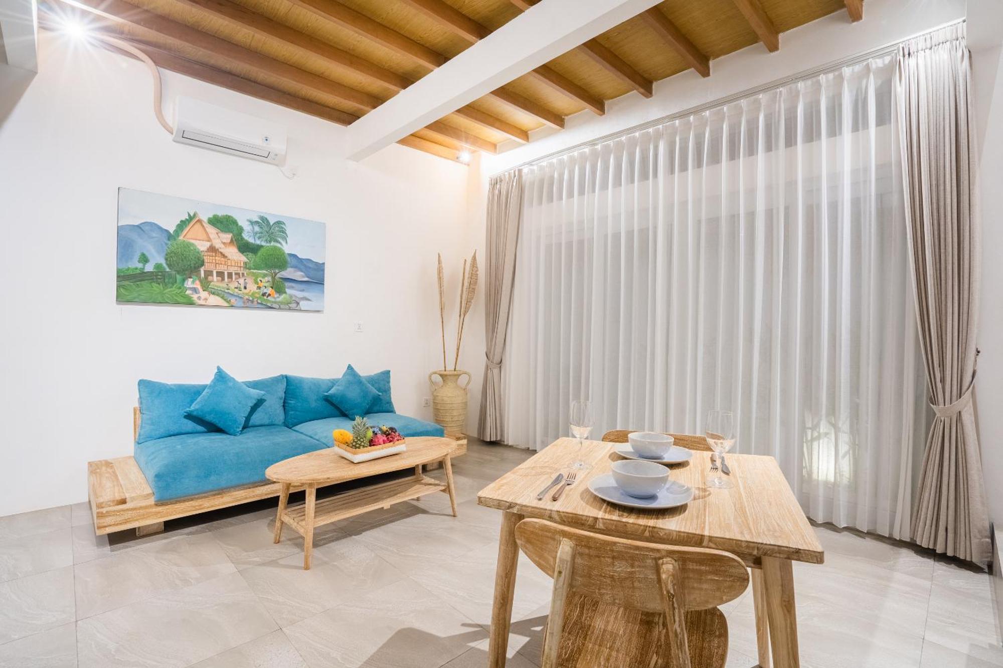 Loft Baan Sea Nok *