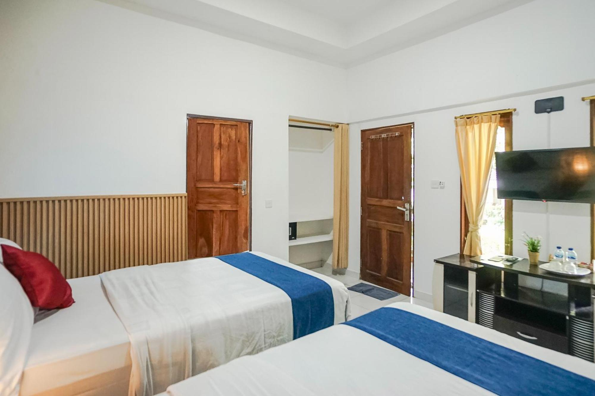Guest house Kampung 168 3*