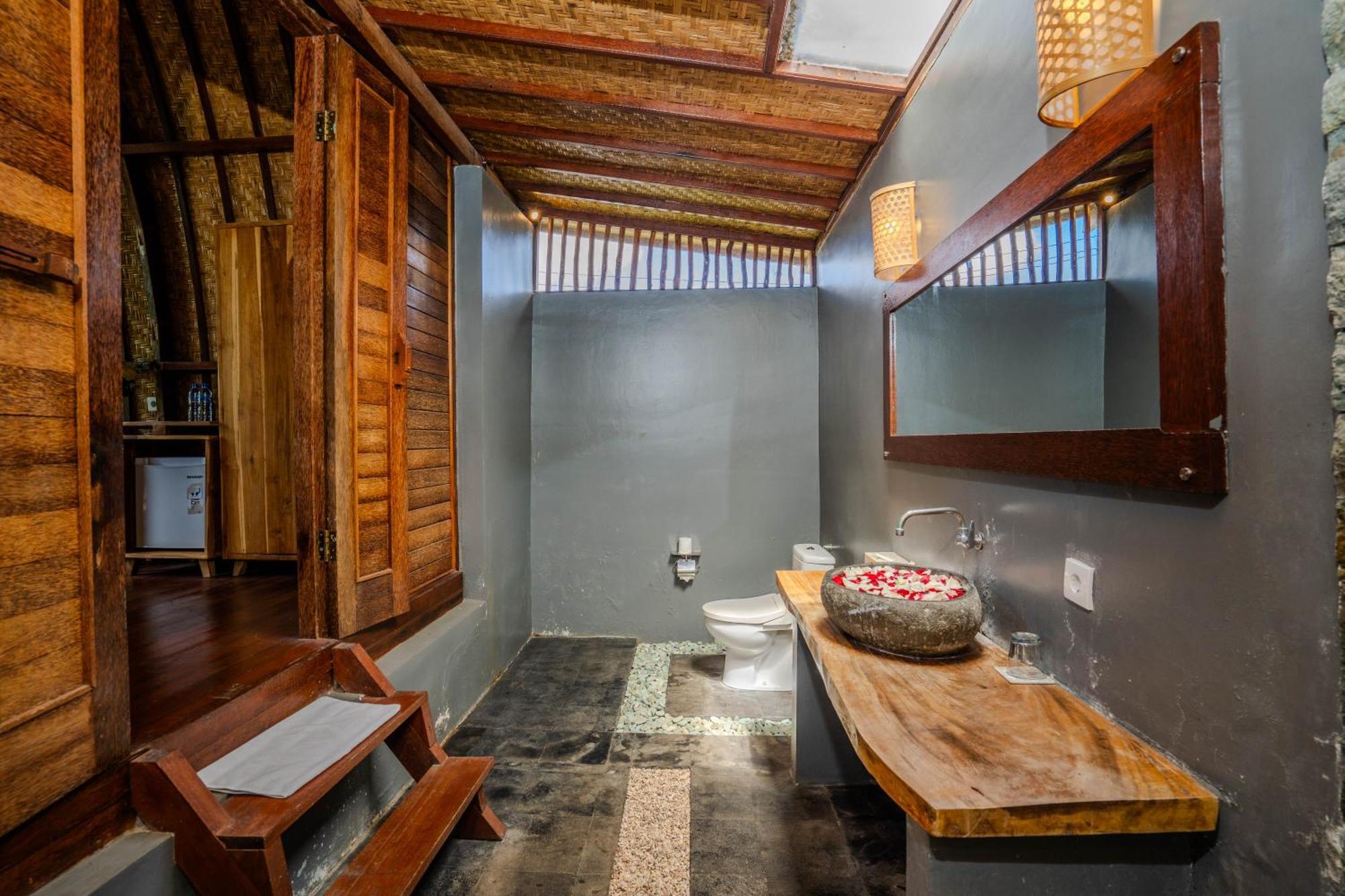 Resor Lumbung Bukit 3*