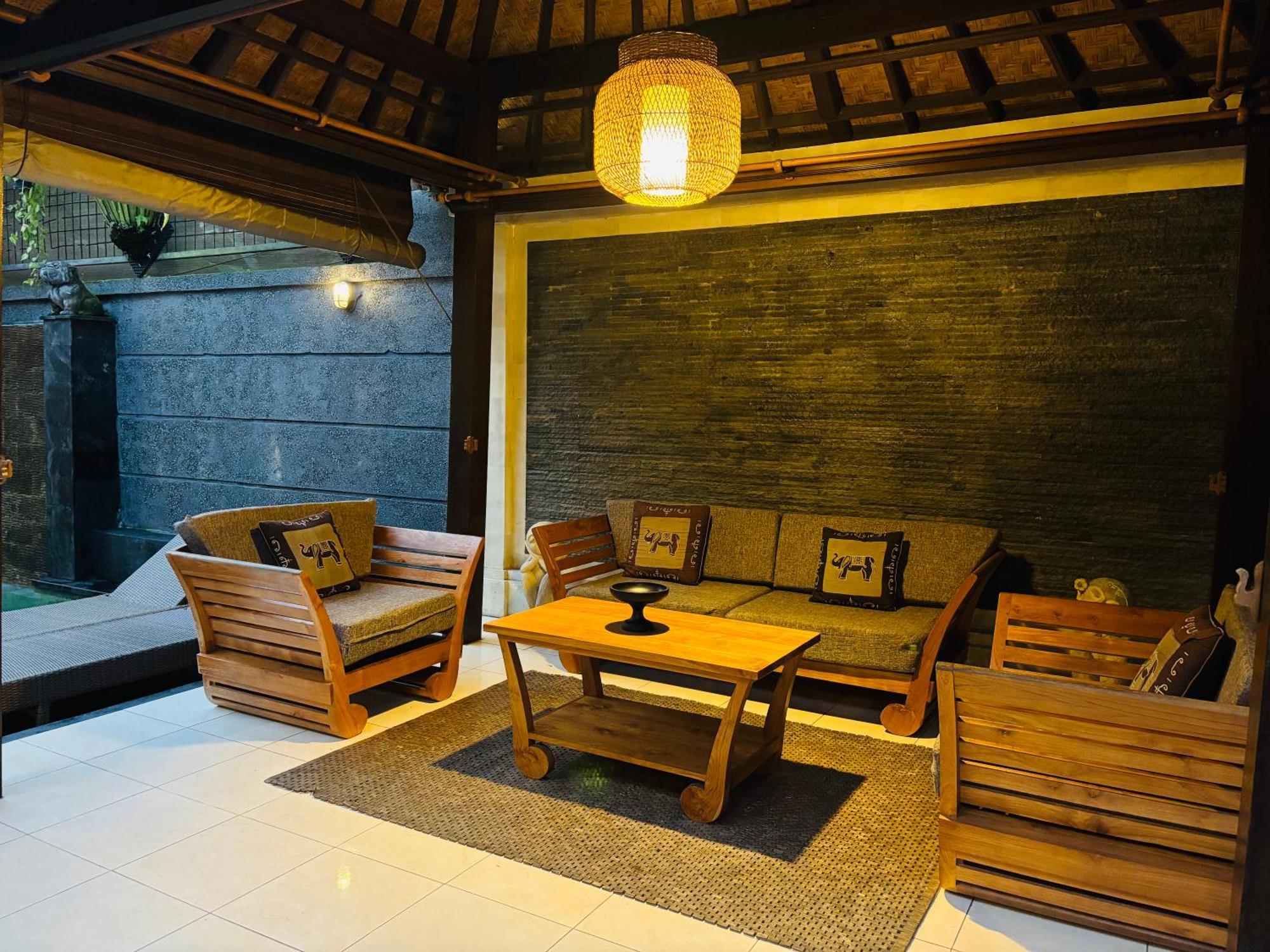 Uma Padi Villa *