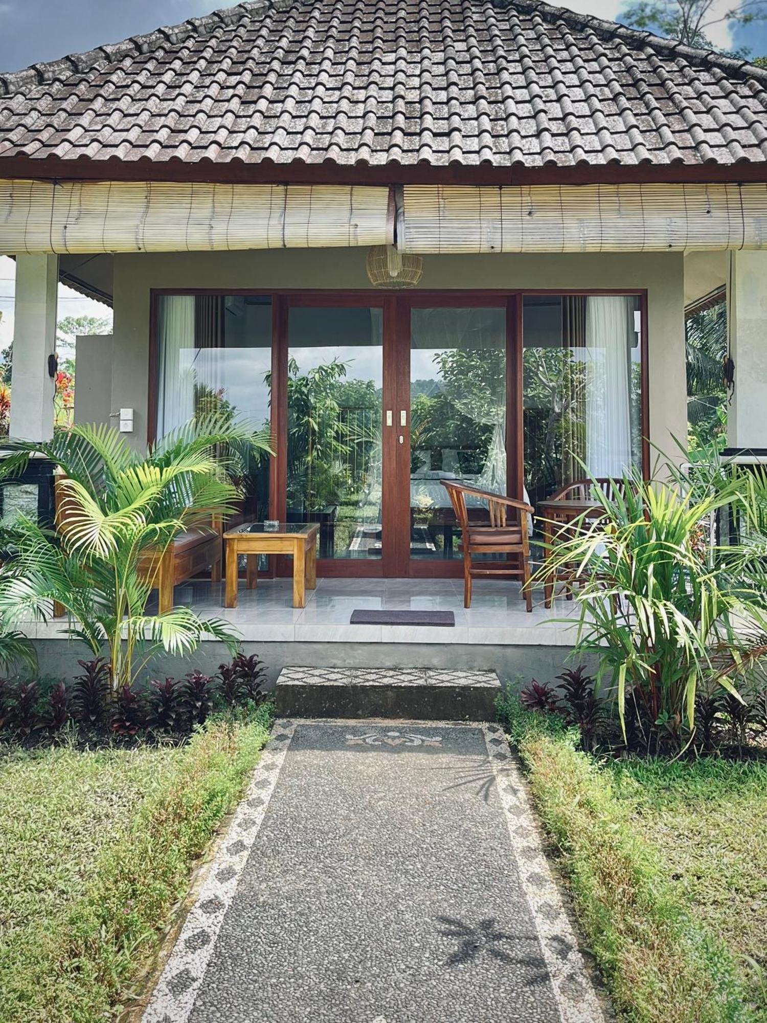 Papahan Bali Hotel *