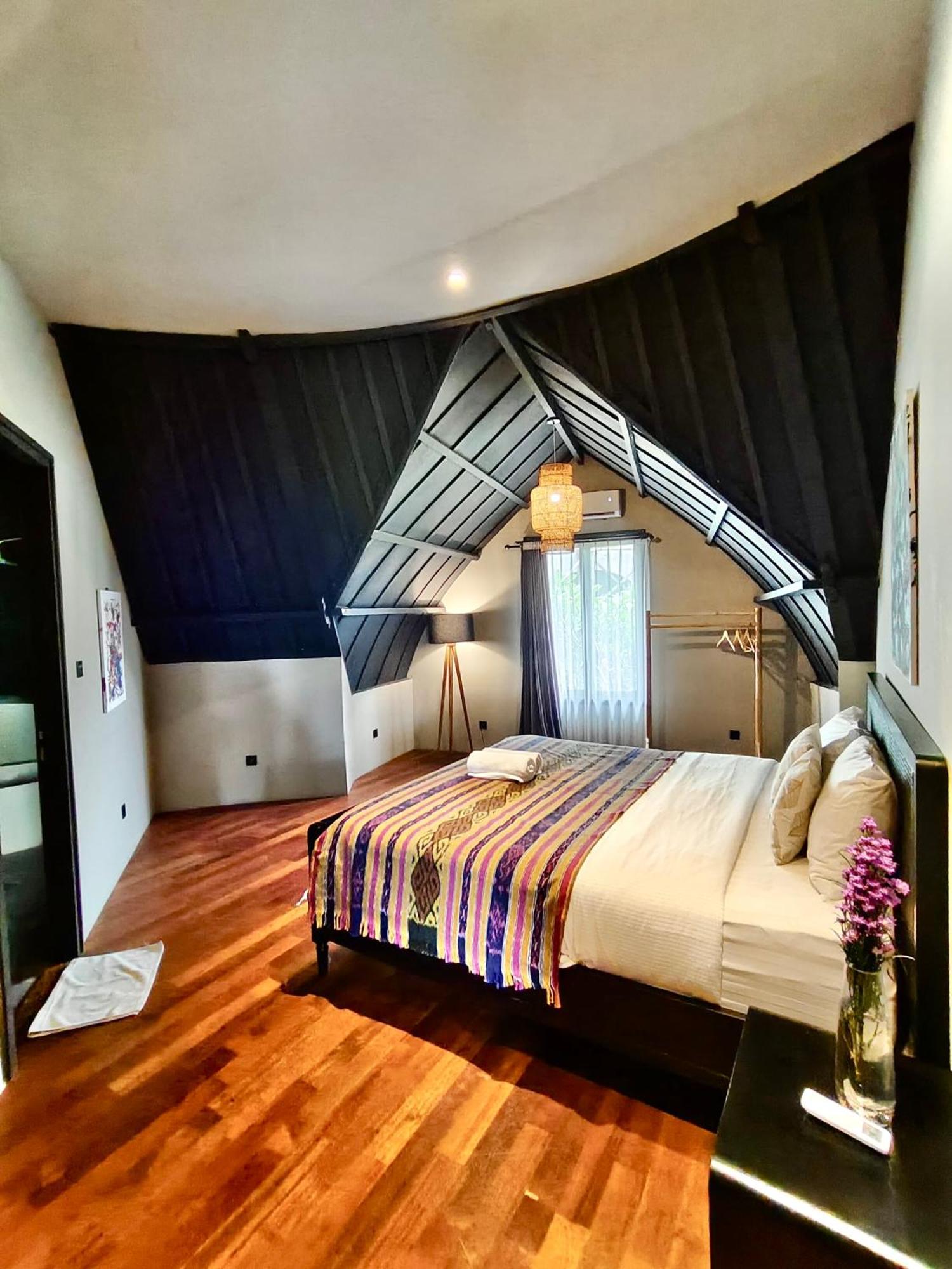 Villa Sub Bali *