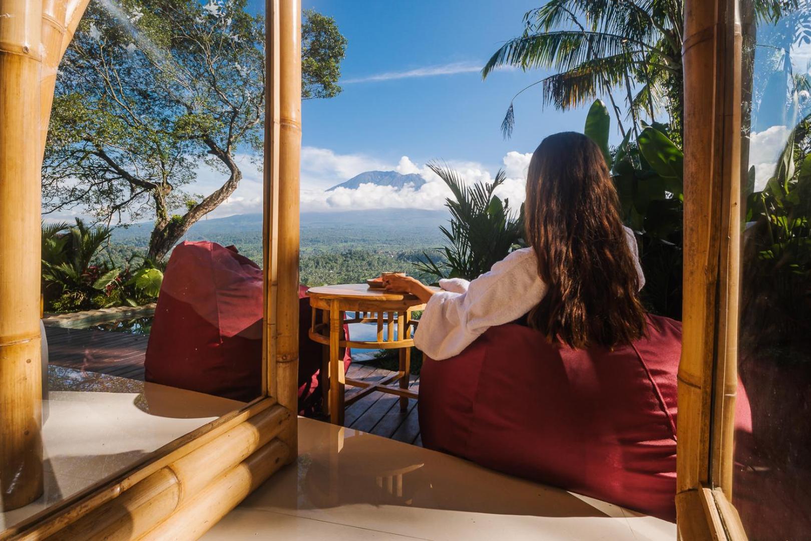 Punduk - The Manta Lodge