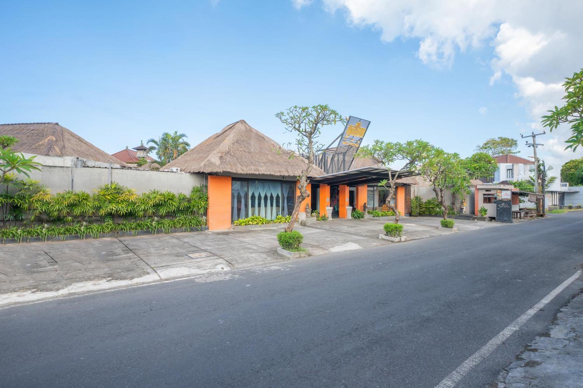 Villa Jerami & Seminyak (Bali)