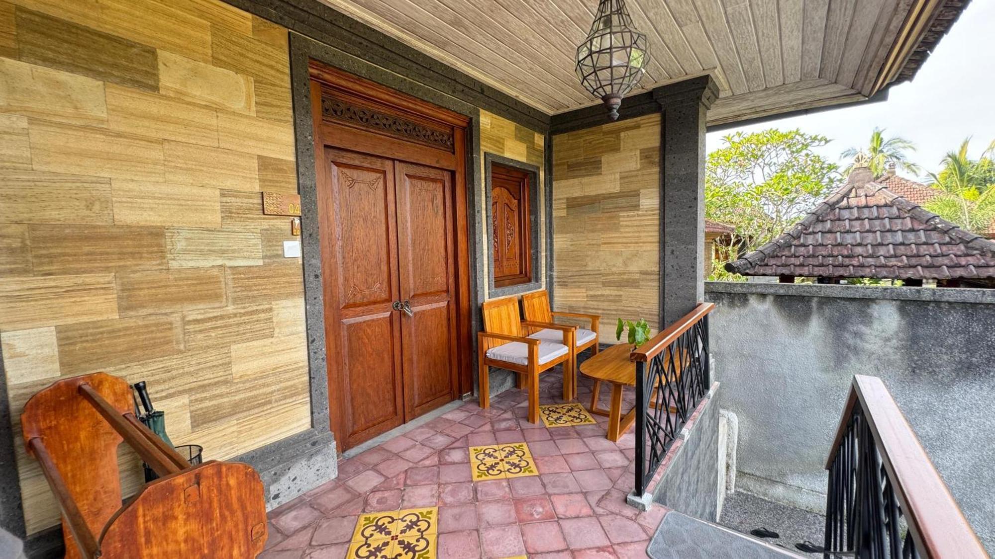 Karma Loka Guest house 4*