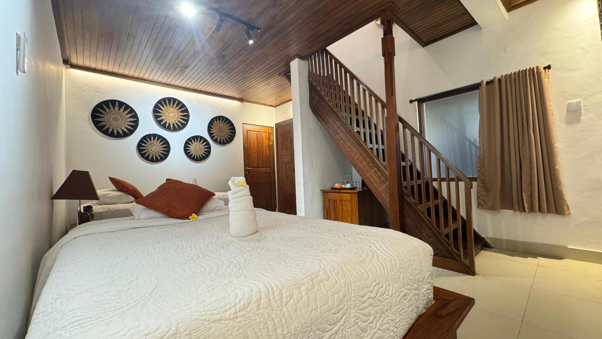 Karma Loka Guest house 4*