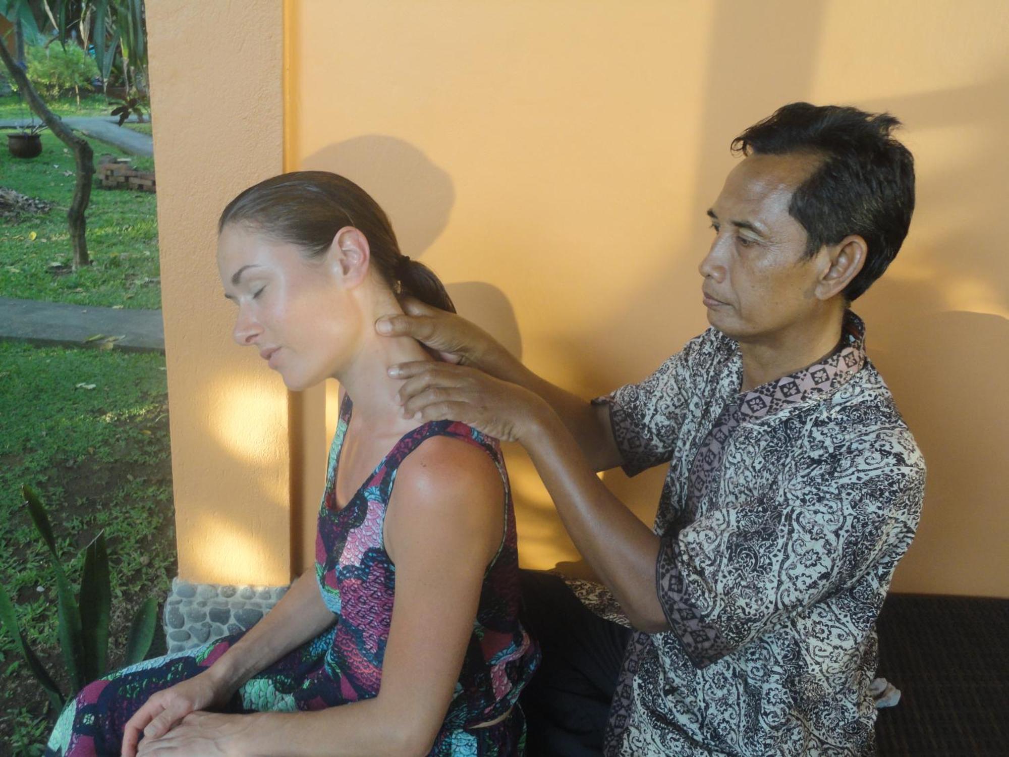 1000 Dream Lovina (Bali)