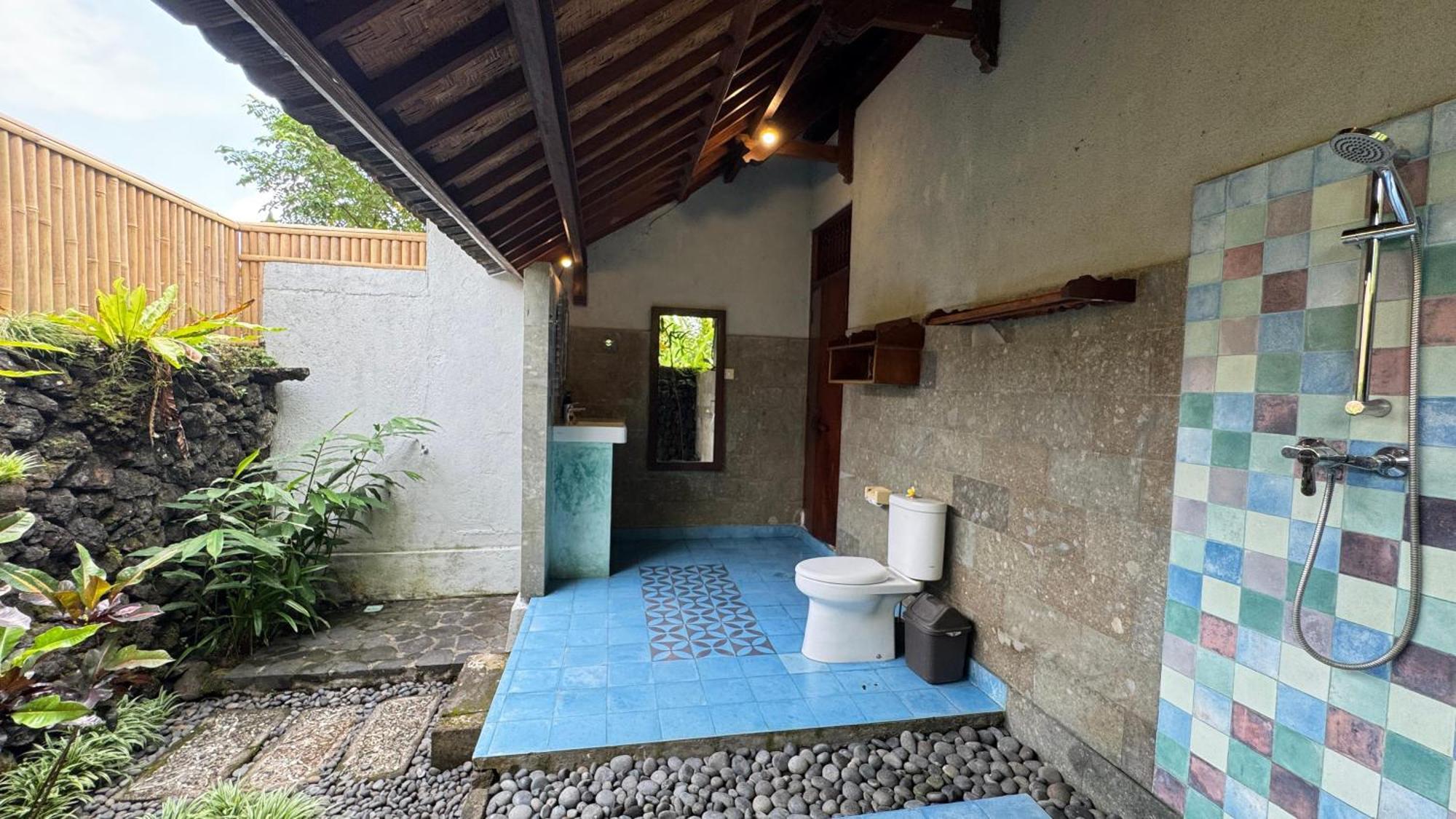 Karma Loka Guest house