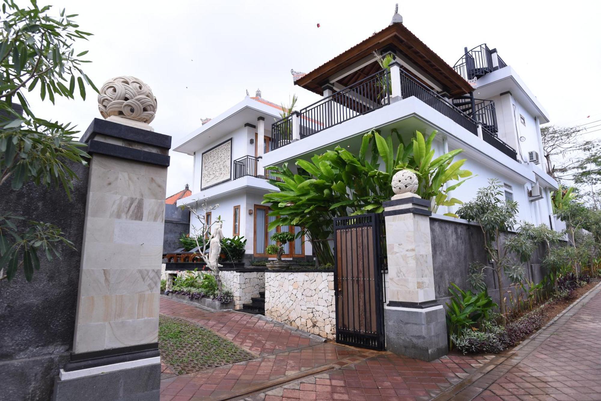 Mandox Bali Ungasan (Bali)