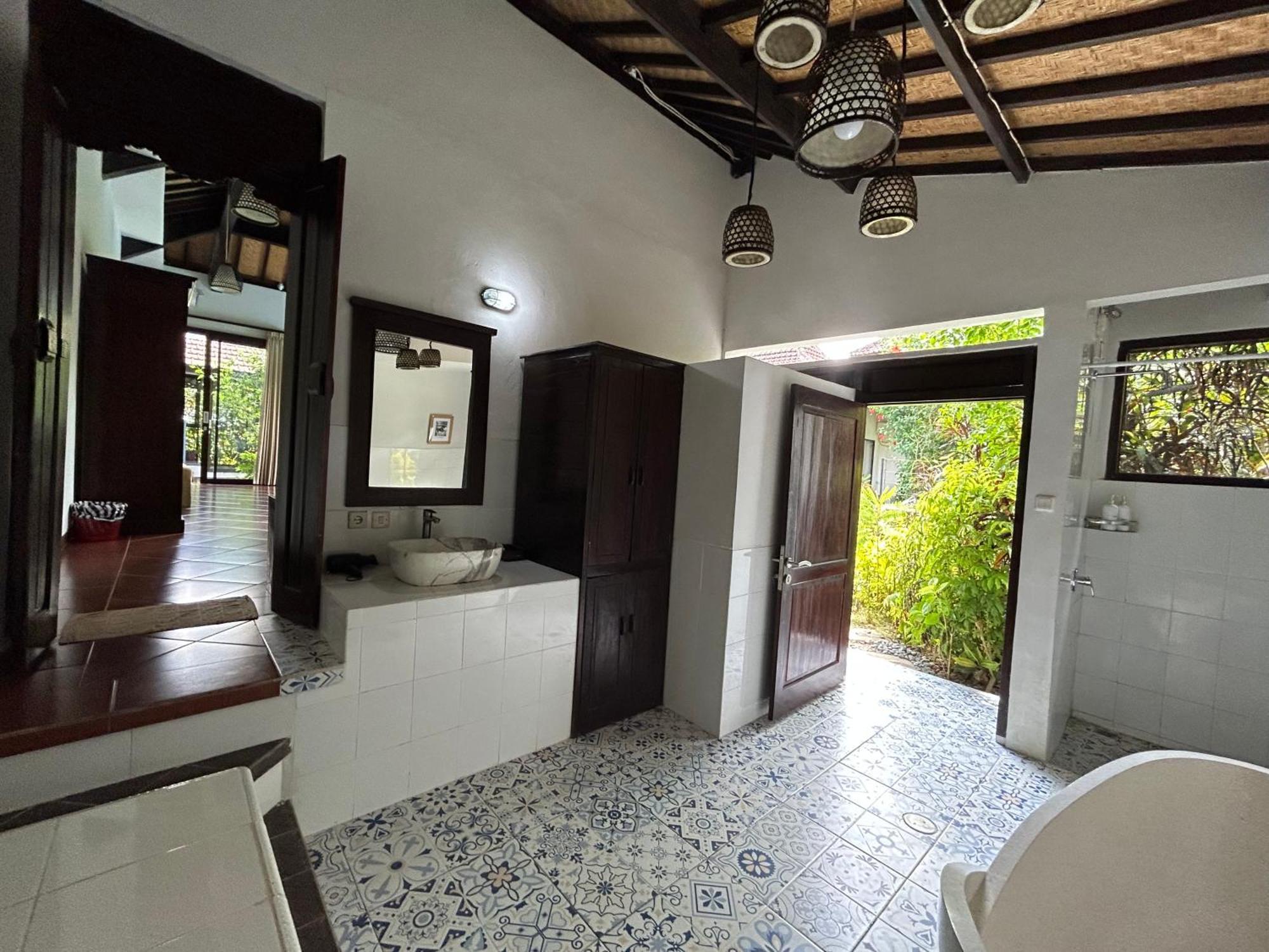 Guest house Ambary - With Workspaces, Ideal For Groups Ubud (Bali)