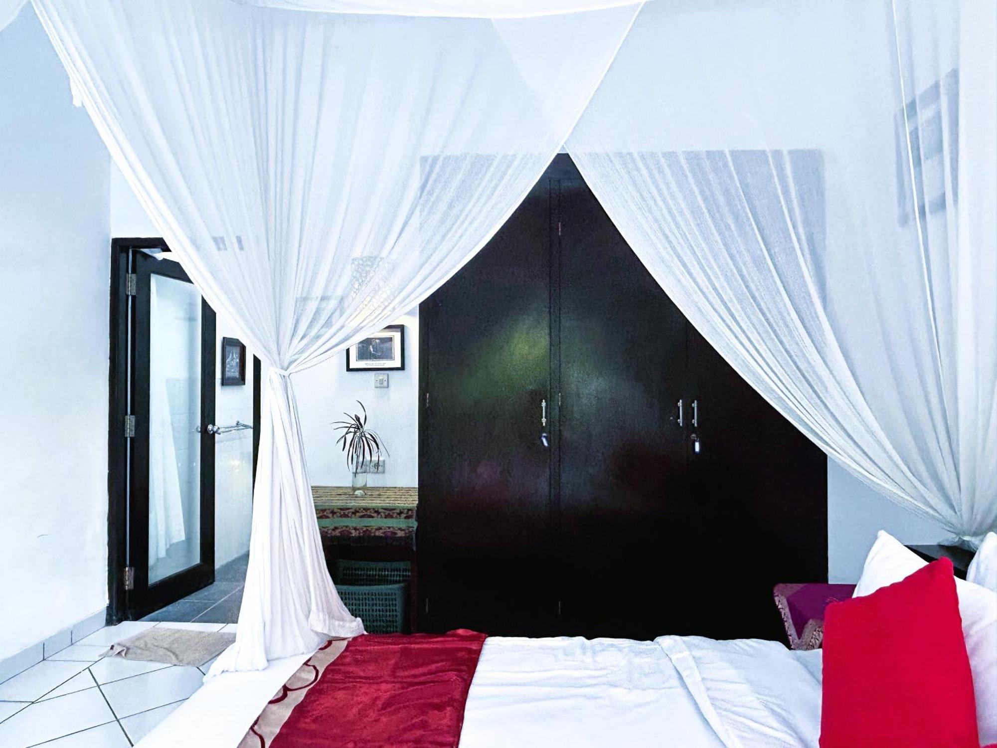 Ambary - With Workspaces, Ideal For Groups Guest house