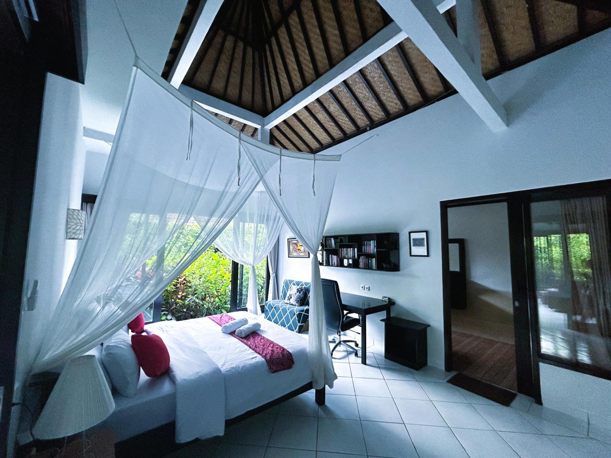 Guest house Ambary - With Workspaces, Ideal For Groups Ubud (Bali)