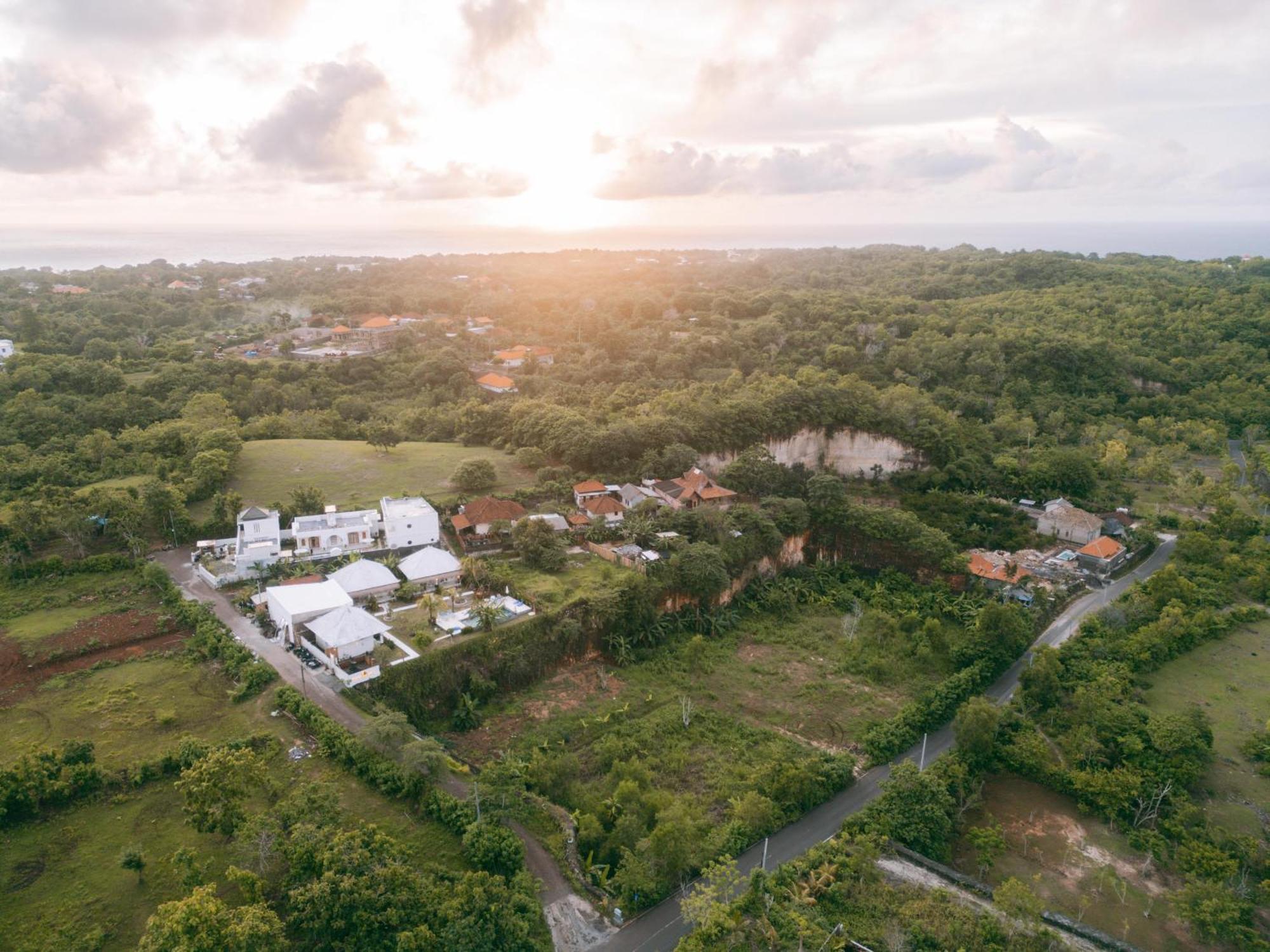 Wisma tamu Sukacita Hill Uluwatu (Bali)