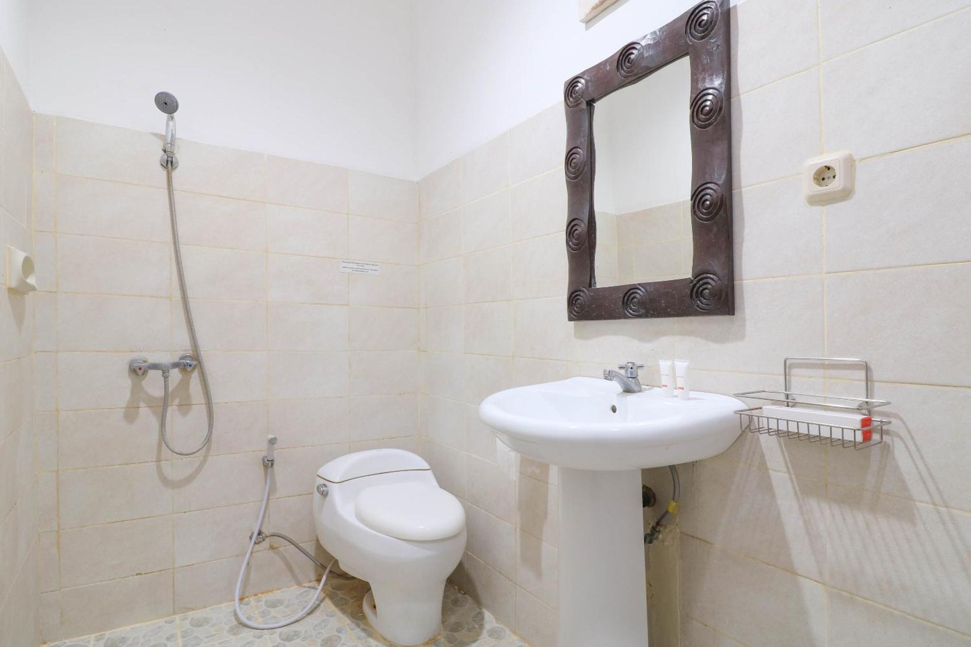 Hotel Oyo 1666 Grand Pudjawan Kuta (Bali)