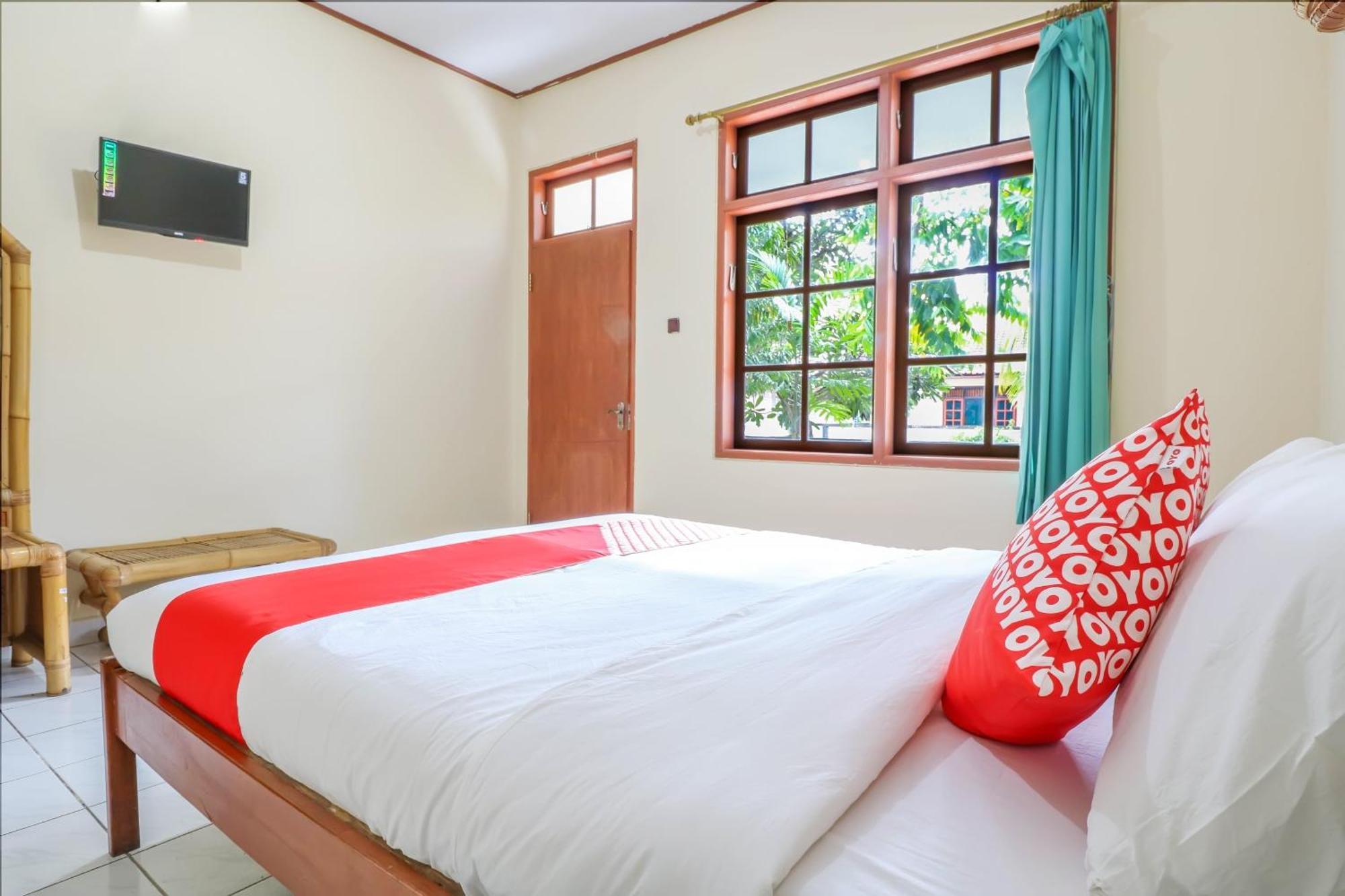 Hotel Oyo 1654 Maha Bharata Kuta