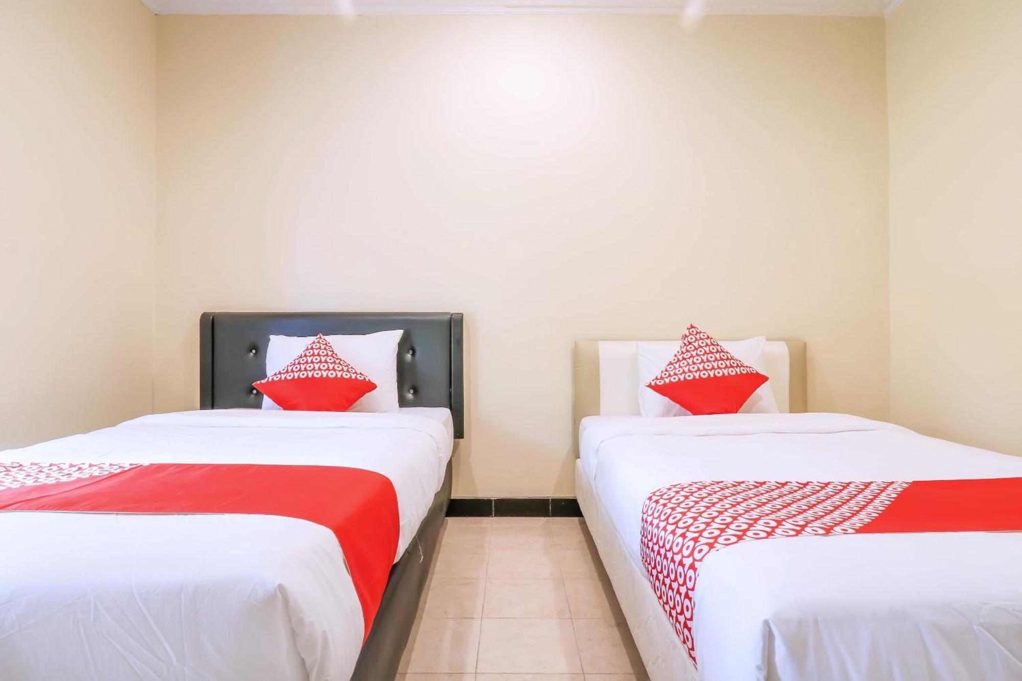 Hotel Oyo 1654 Maha Bharata Kuta