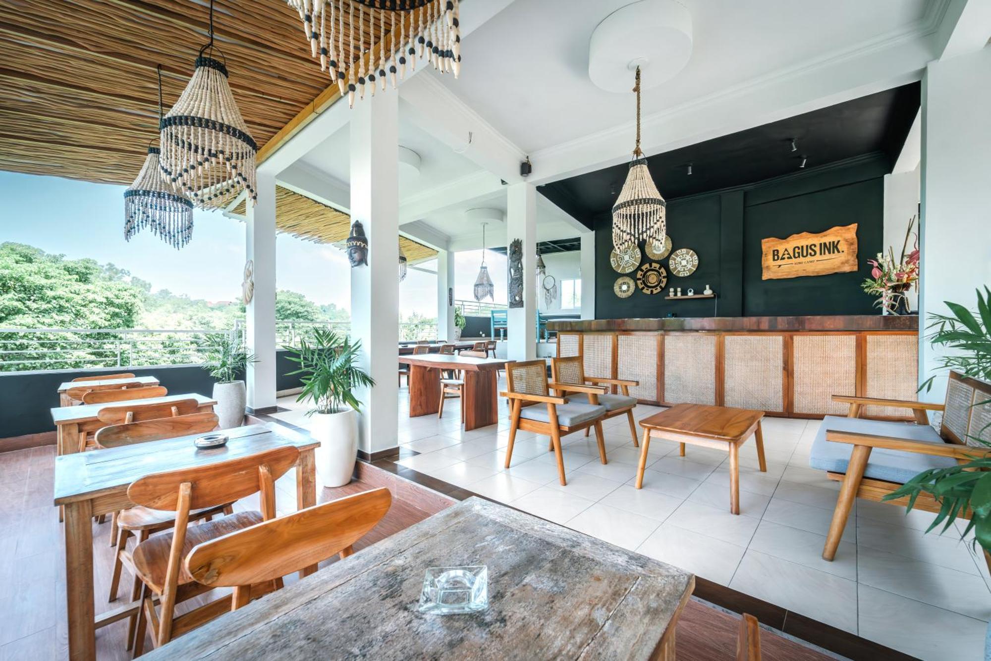 Bagus Ink Surf Camp *