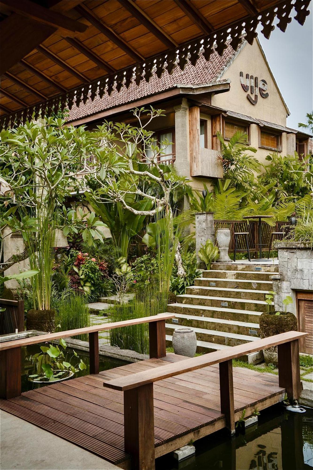 Vije Boutique & Hotel 4*